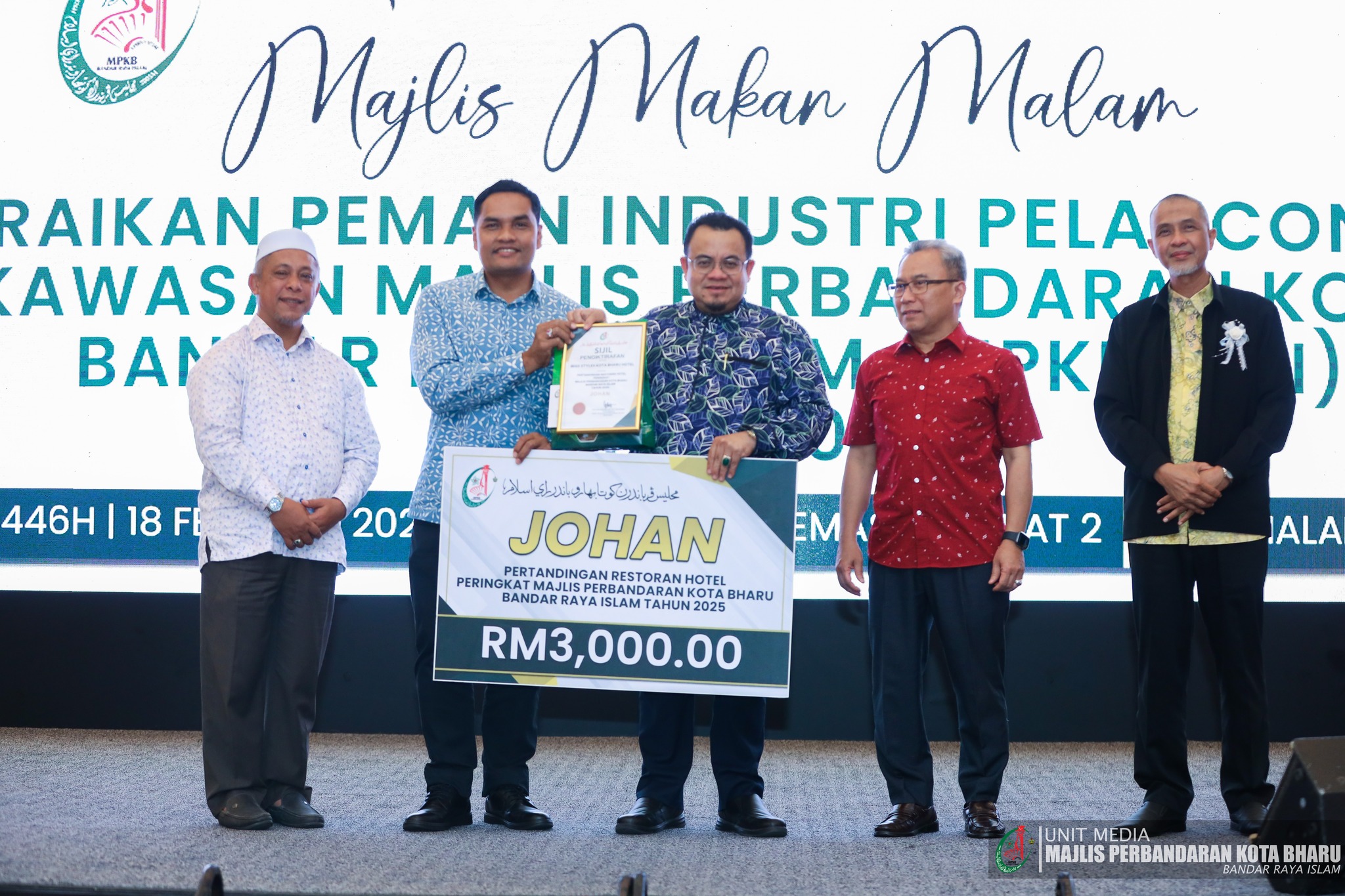 PELANCONGAN4