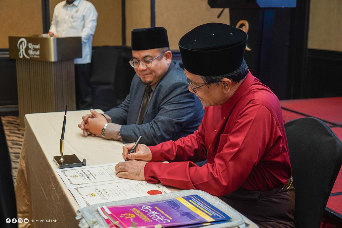 ANGKAT%20SUMPAH%20AHLI%20MAJLIS%202026%202