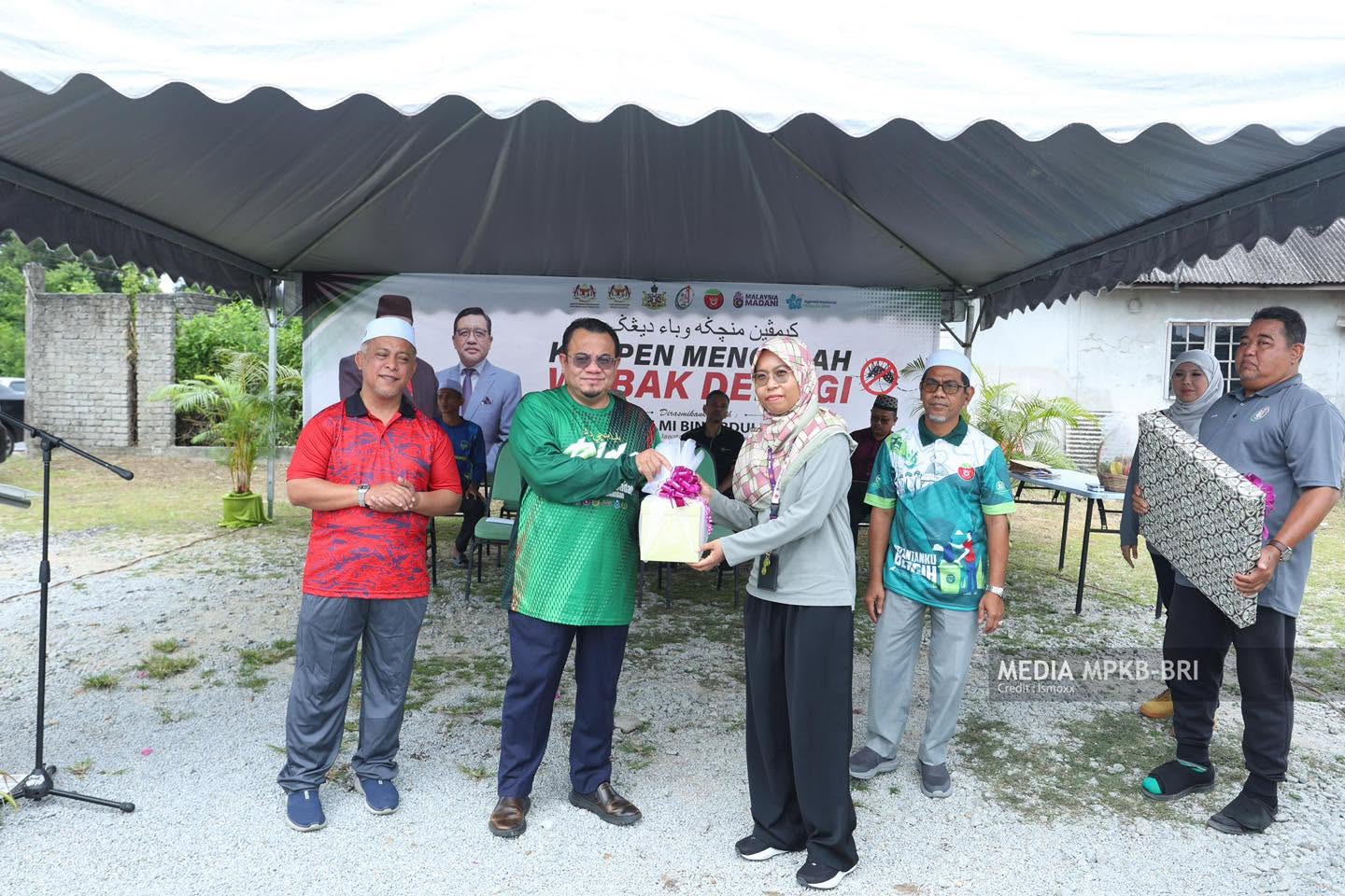 DENGGI8