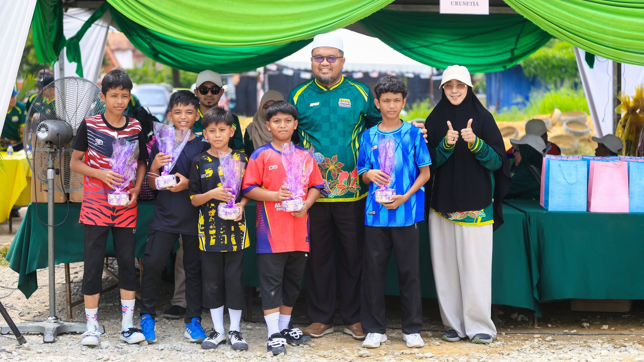 KARNIVAL%20RAKYAT3