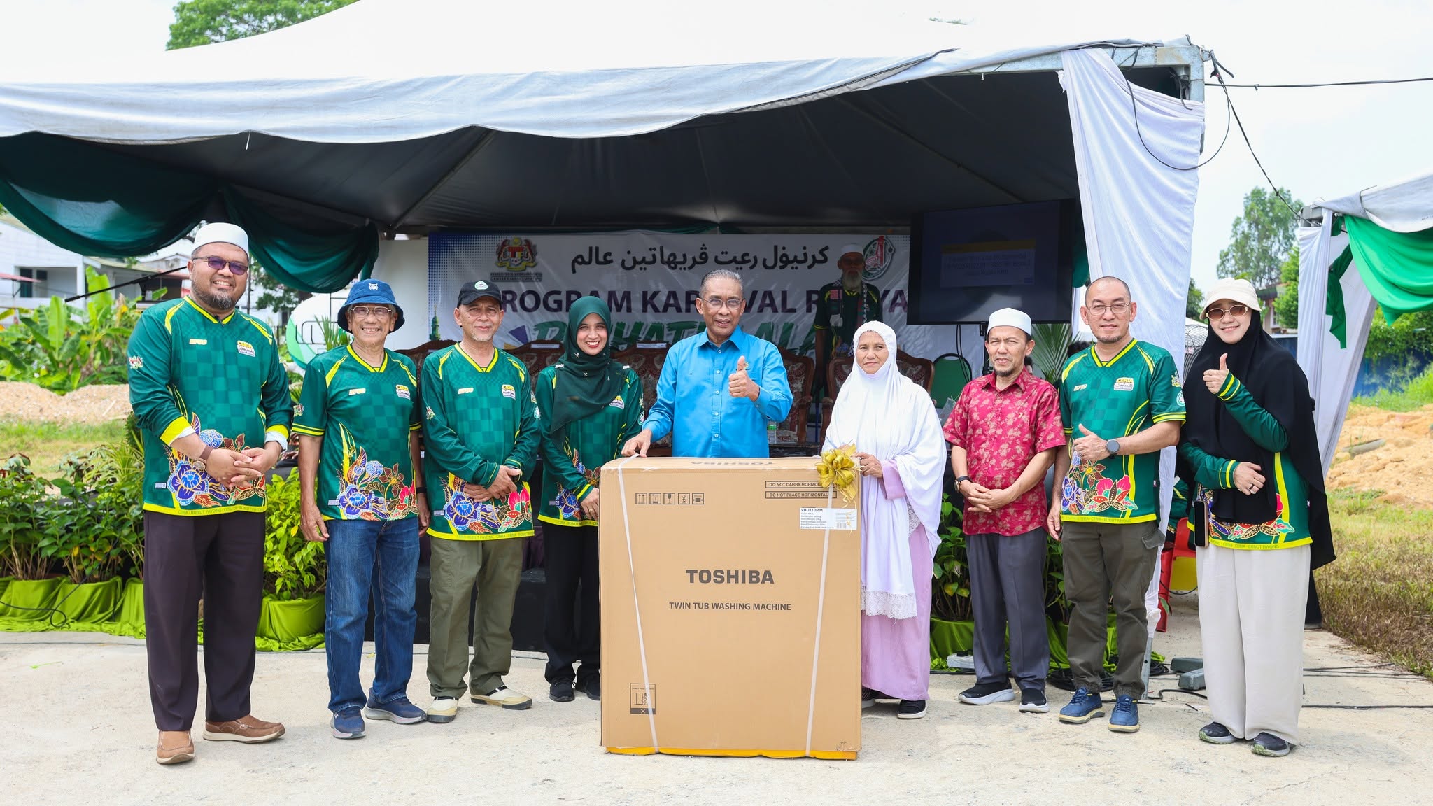 KARNIVAL%20RAKYAT4