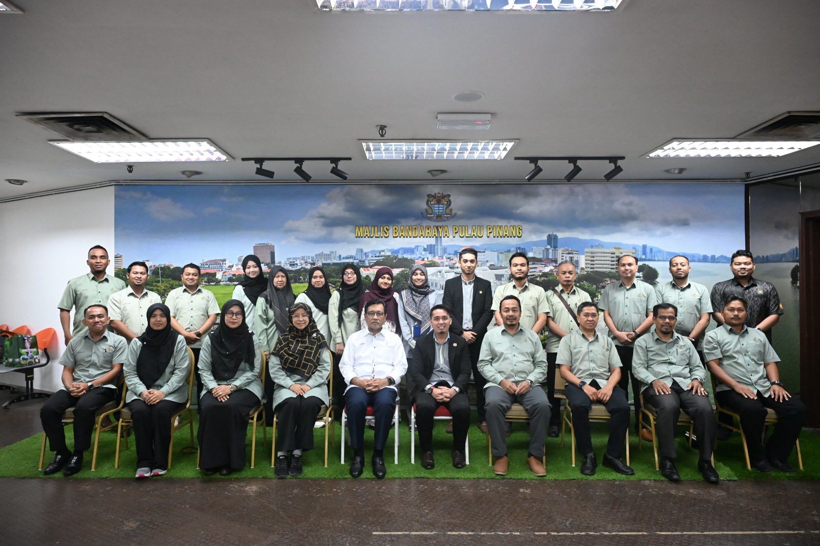 MPKB-BRI ADAKAN LAWATAN PENANDA ARAS KE MAJLIS BANDARAYA PULAU PINANG